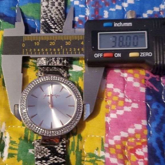 Kendall‎ + Kylie Women's Watch Rose Gold Quartz Crystals 38mm Reptile Band - Picture 5 of 7